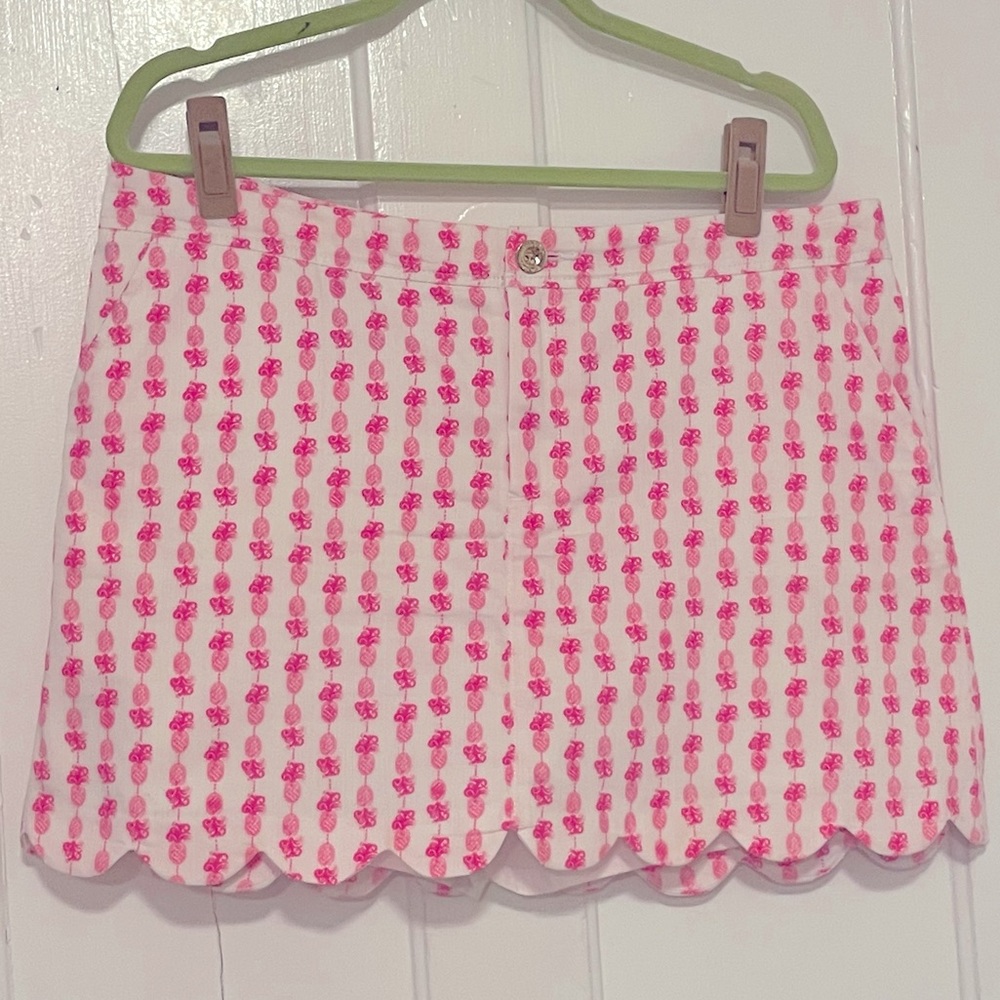 New without tags Lilly Pulitzer Colette Scalloped Skort Size 16